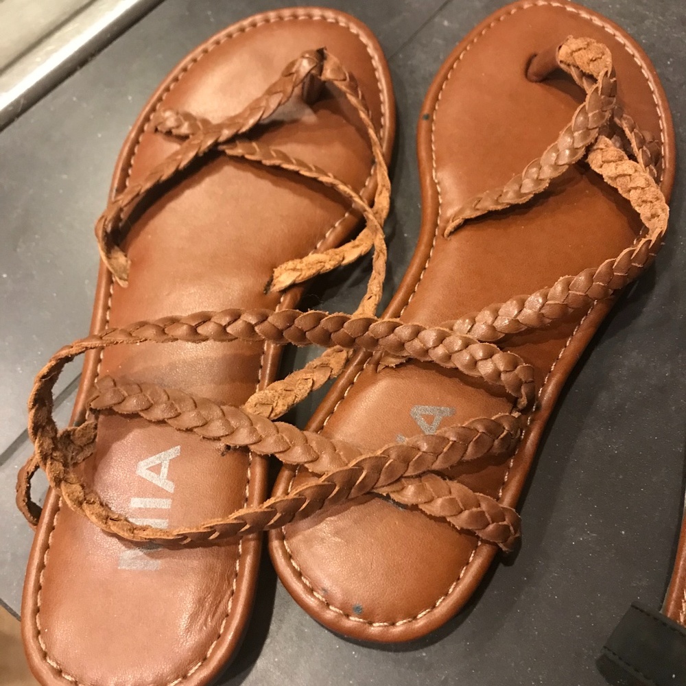 sandals